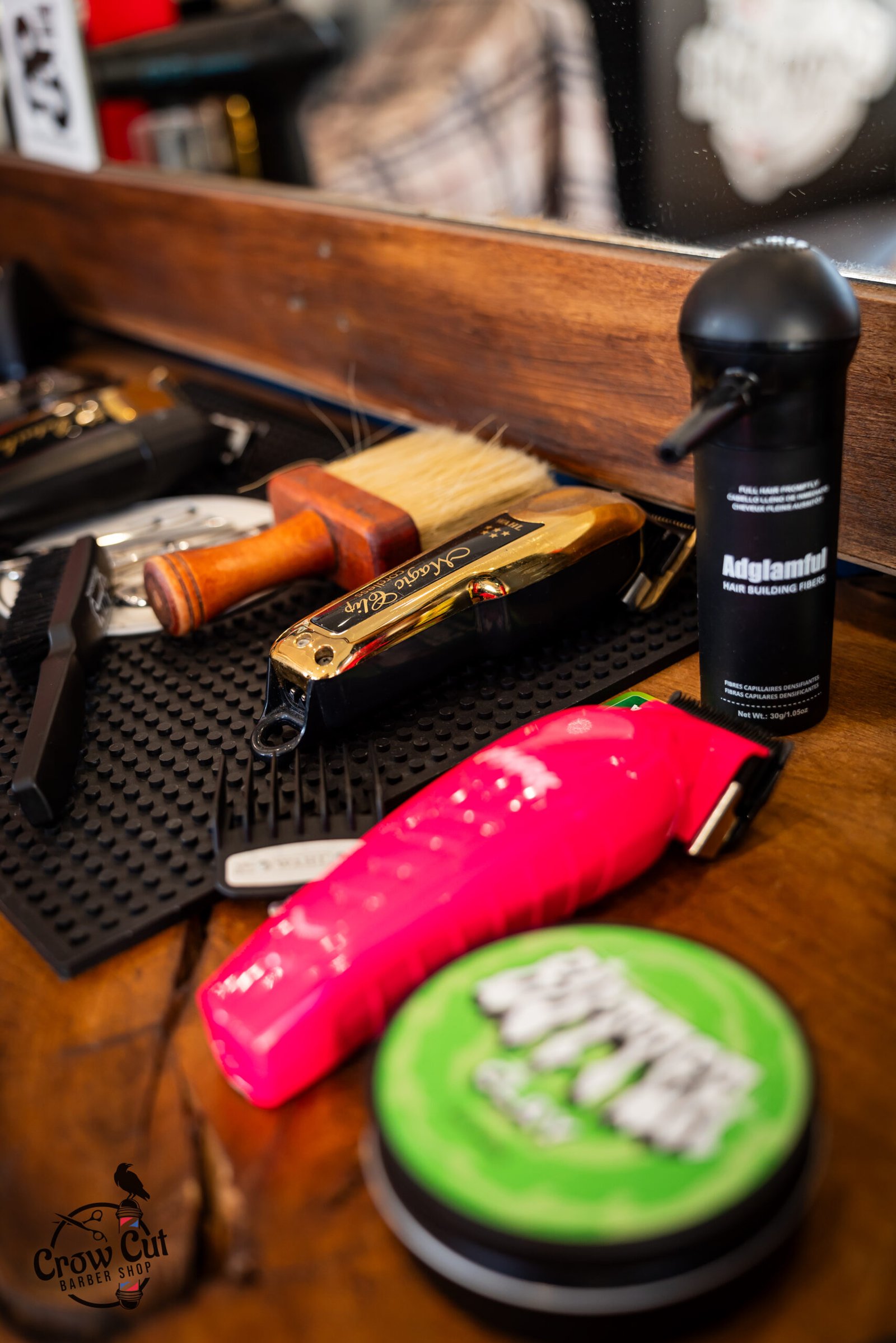 Crow Cut Barber Shop detal salonu