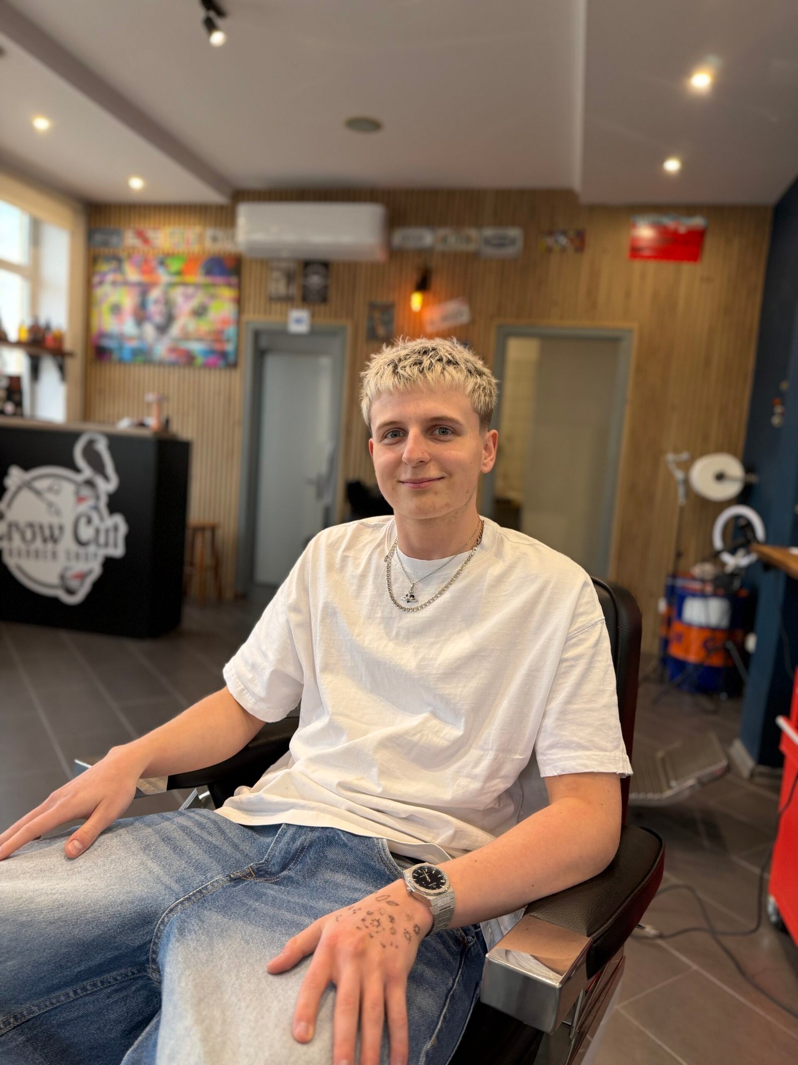 Crow Cut Barber Shop zespół