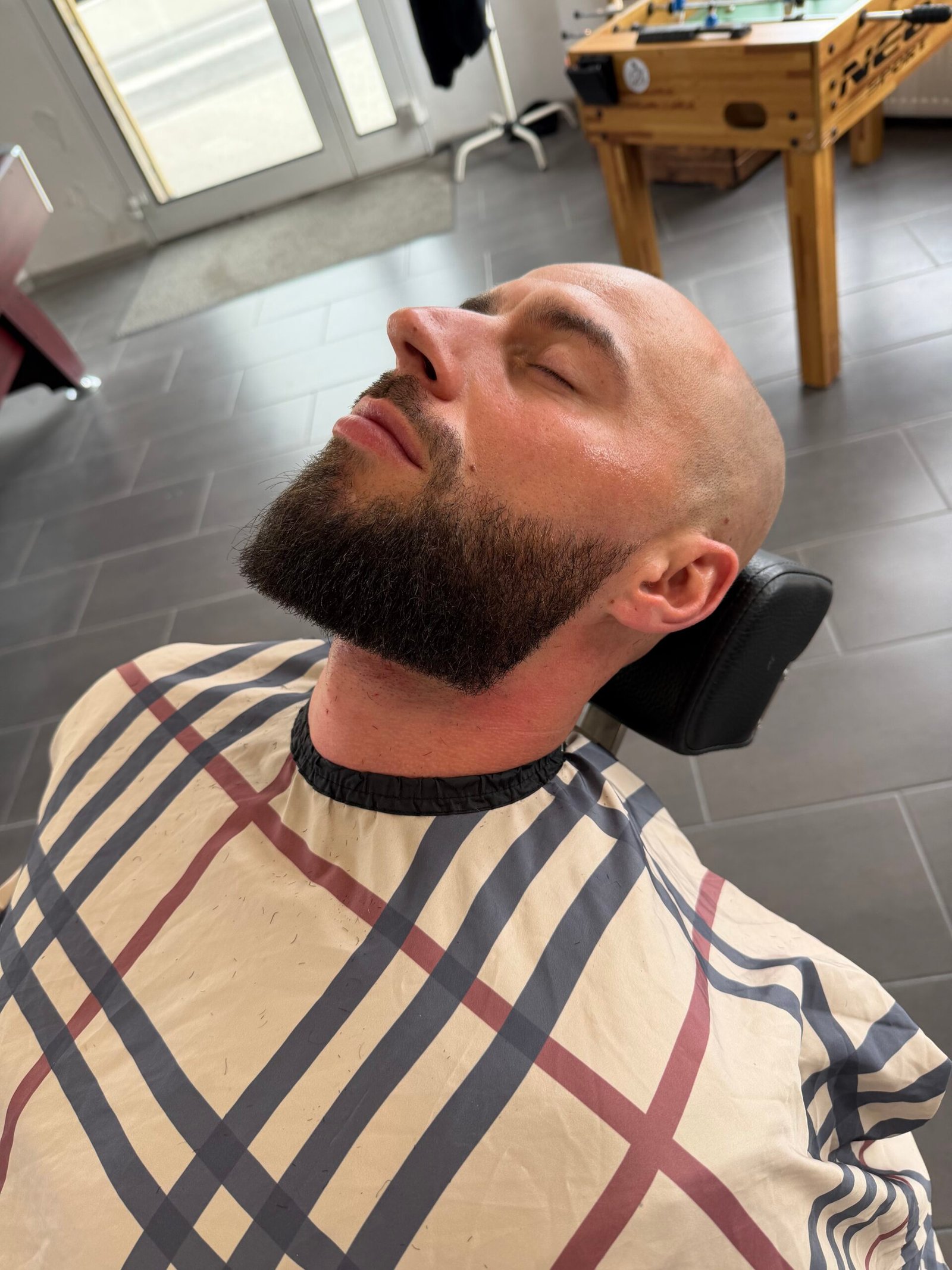 Crow Cut Barber Shop efekt końcowy